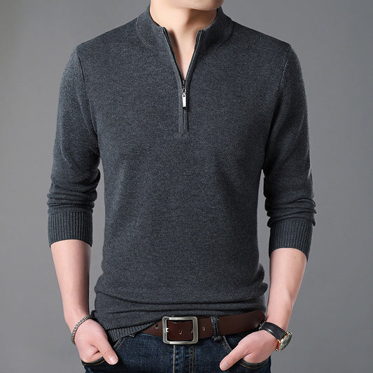 Long-sleeved men's wool sweater