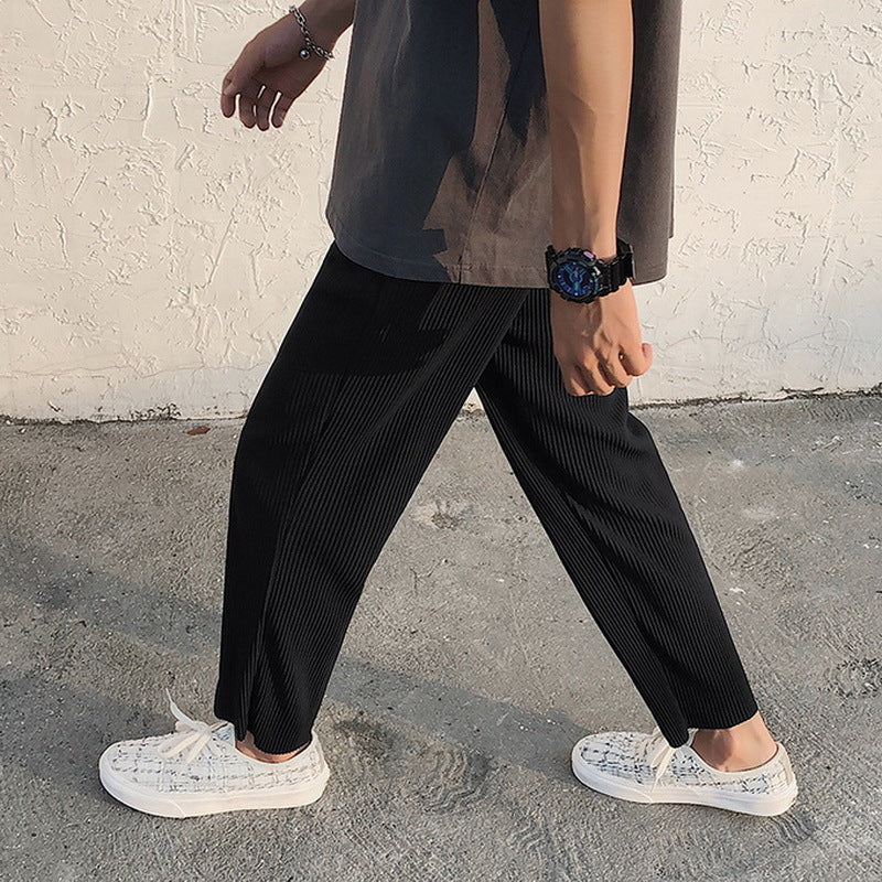 Mens Loose Pleated Fashion And Comfort Pants